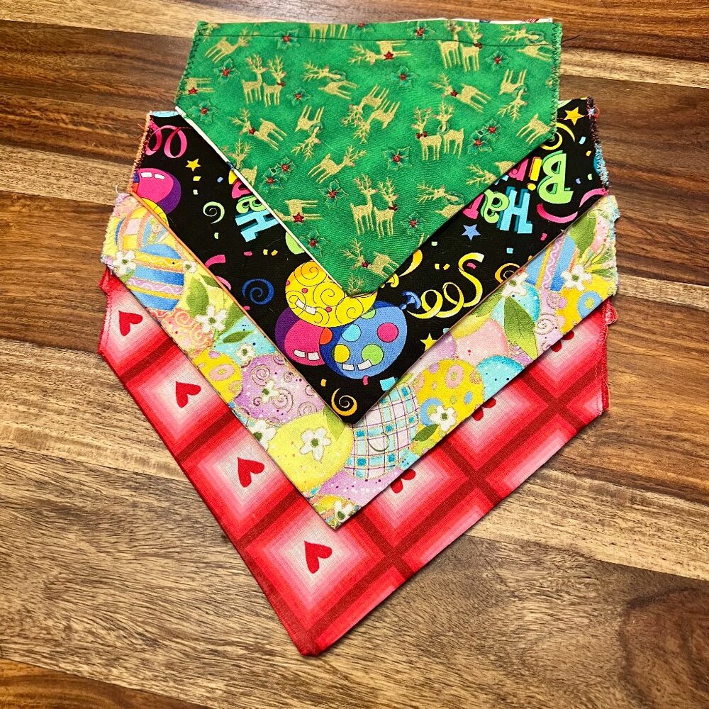Reversible Dog Bandanas 4 Pack of Special Occasions "New"